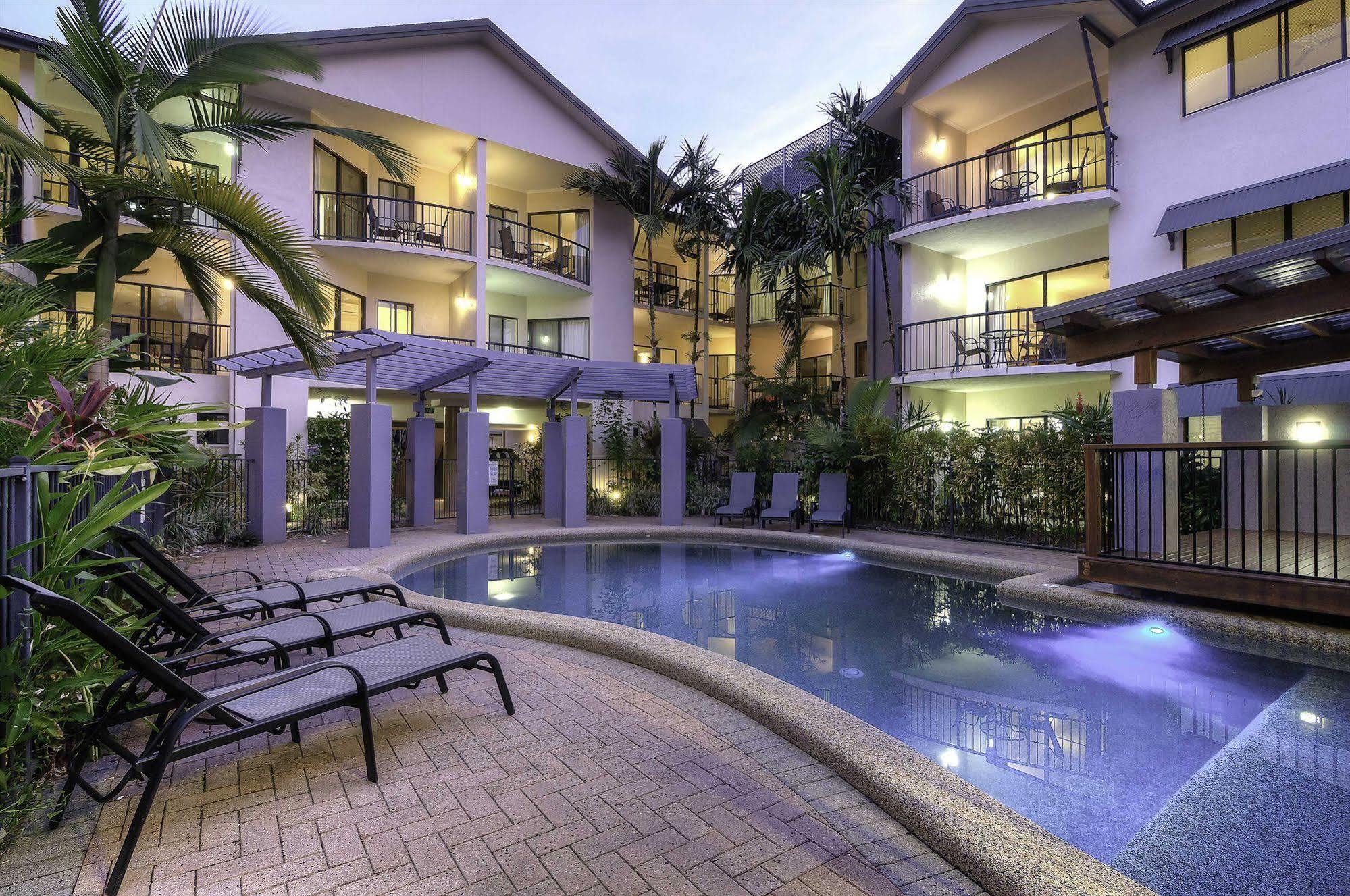 Bay Villas Resort Port Douglas Exterior foto
